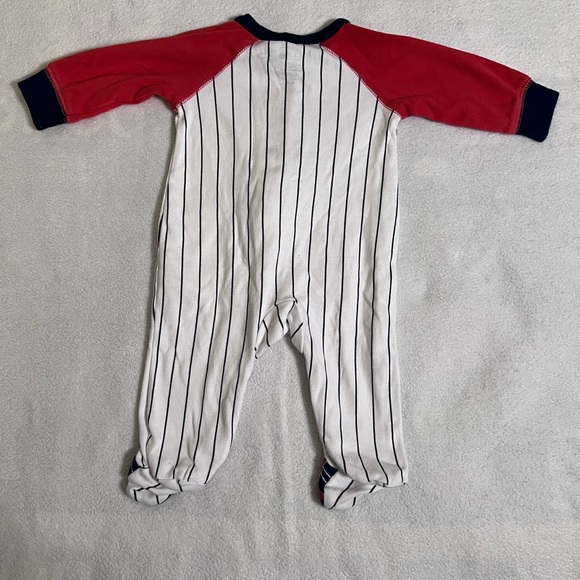 Carters ‘daddy’s rookie’ 0-3 Month Footie - Picture 7 of 8